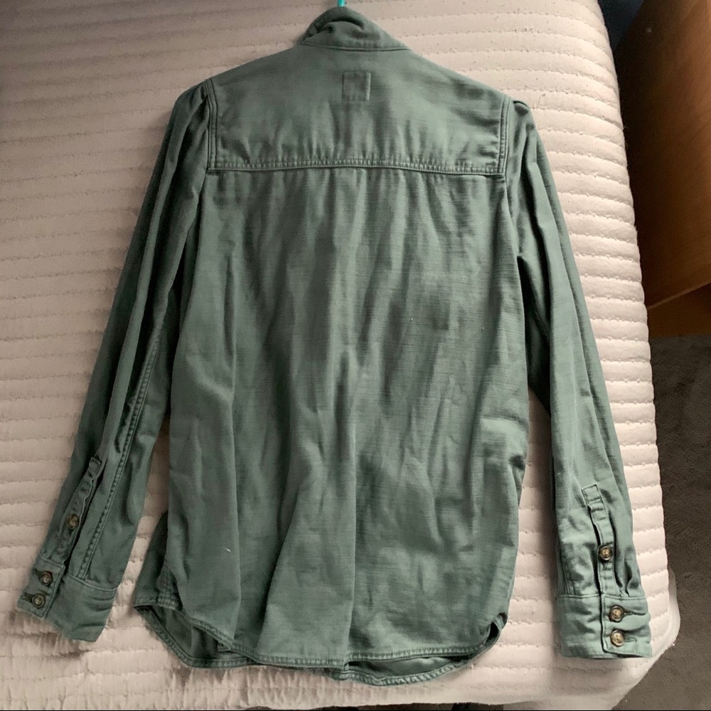 Button down jacket - Picture 2 of 3